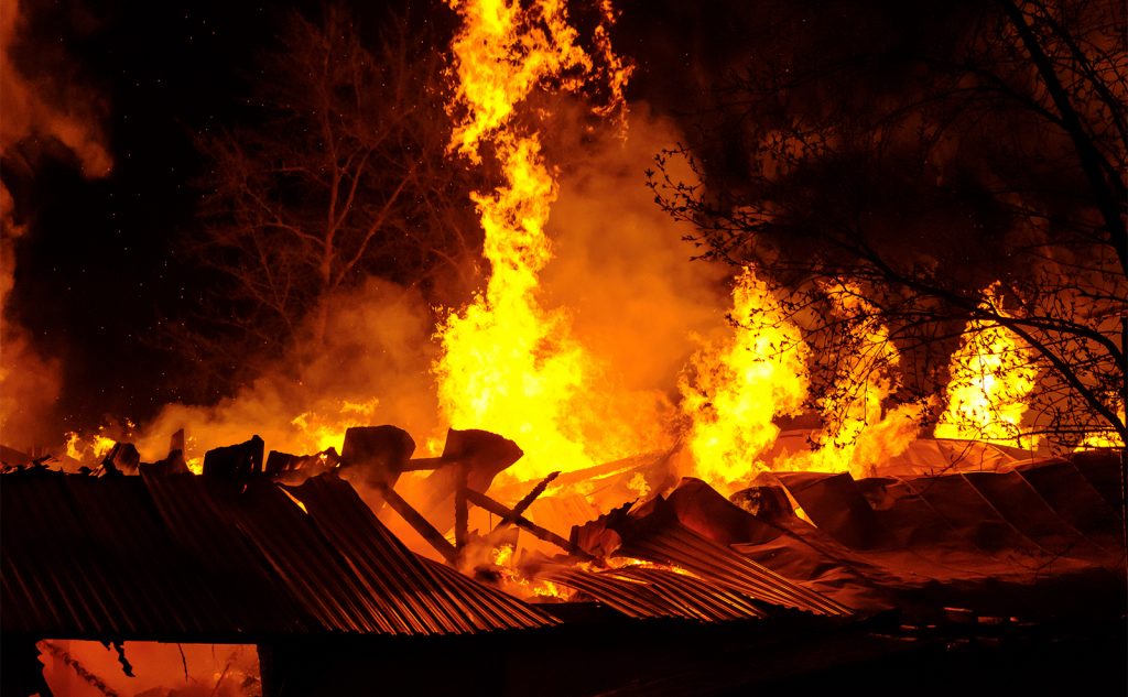 Incêndios envolvendo uma grande variedade de materiais